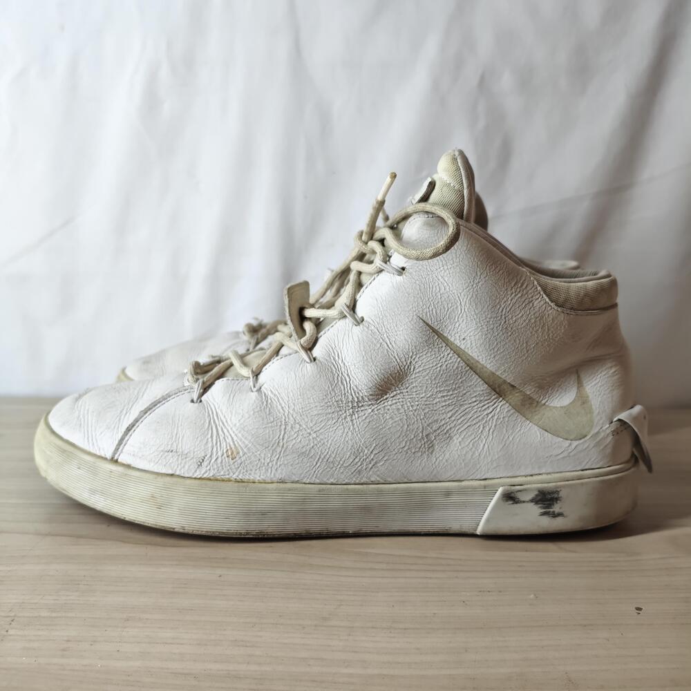 Nike LeBron 12 Lifestyle Shoes Mens Size 11.5 White High Top Sneakers 716417-100